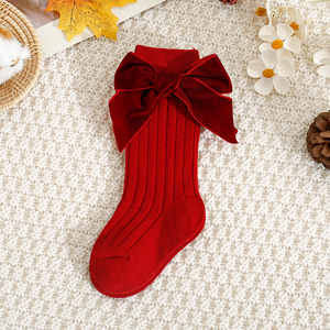 Annie & Charles® Baby Strümpfe mit Masche