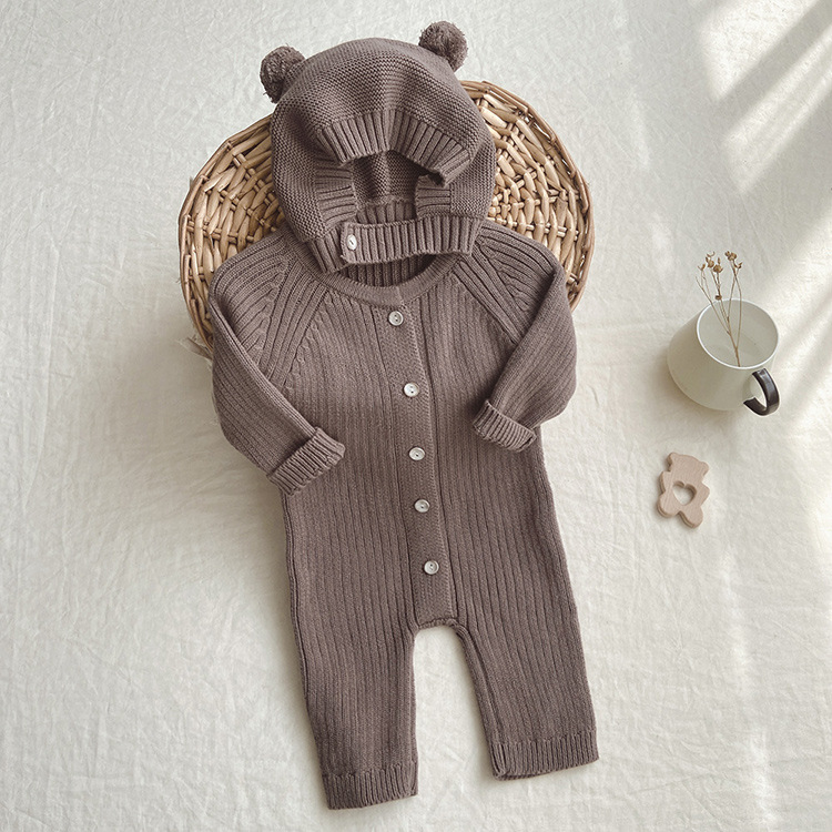 Annie & Charles® gestrickter Anzug mit Mütze