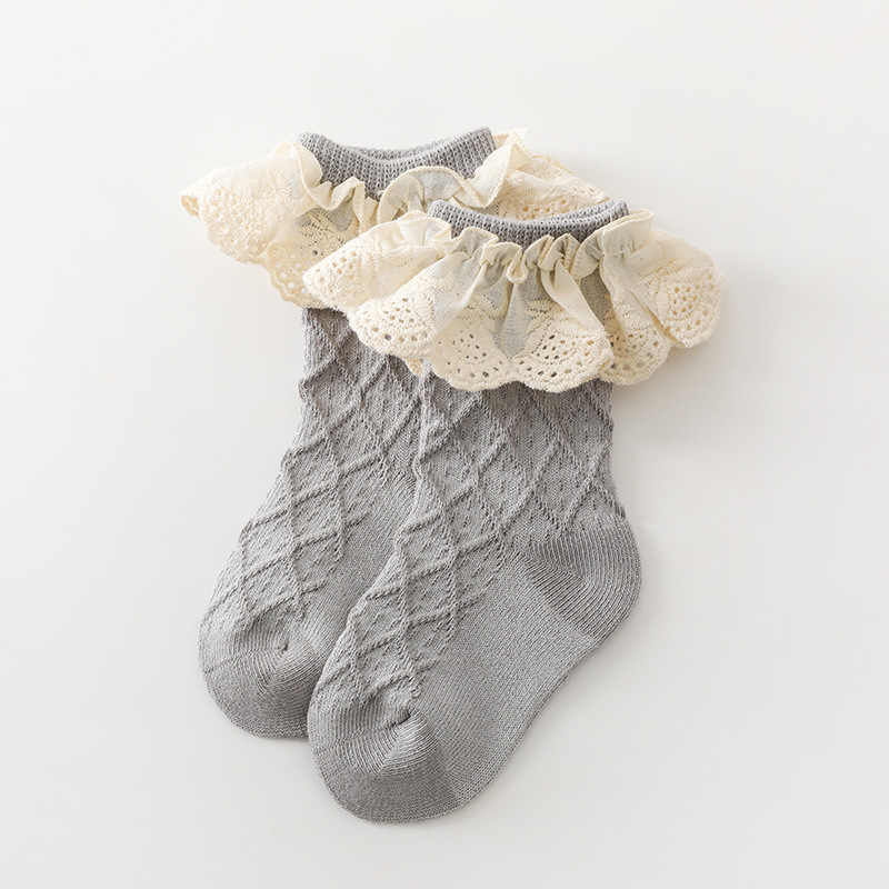 Annie & Charles® Baby Socken mit Rüschchen