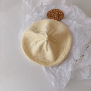 Annie & Charles® Baby Barettmütze