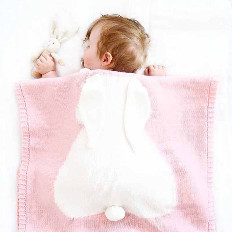 Annie & Charles® Hasen Babydecke