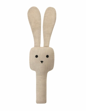 Annie & Charles® Babyrassel Hase aus Bio-Baumwolle