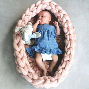 Annie & Charles® gestricktes Babynest